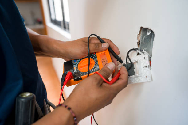 Best Licensed Electrician  in Hawarden, IA